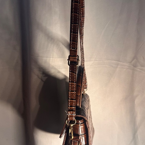 Purse - Picture 4 of 6